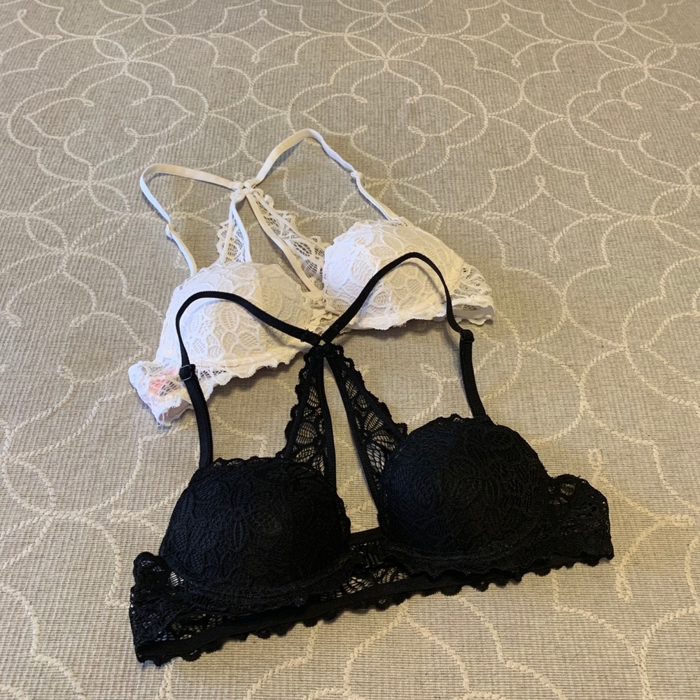 Pink Victoria’s Secret bundle of 2 bras